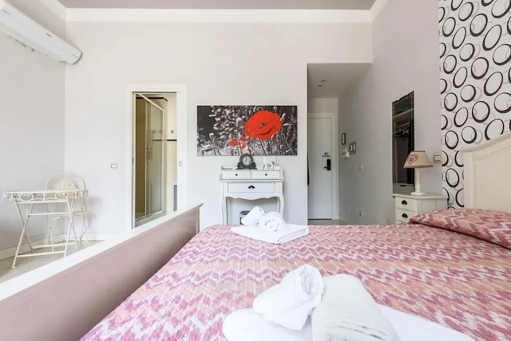 Spacious Suite Comfortable Central And Quiet Nápoly Apartman